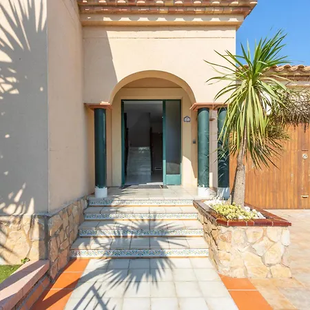 Casa De Lujo En Primera Linea: Piscina, A/a, Wi-fi, Barbacoa, Jardin, 50m De La Playa. - Es-89-113 Holiday home