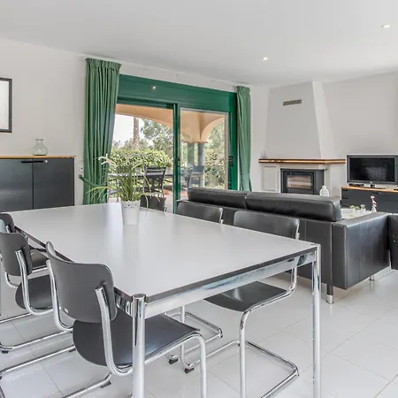 Casa De Lujo En Primera Linea: Piscina, A/a, Wi-fi, Barbacoa, Jardin, 50m De La Playa. - Es-89-113 Holiday home *